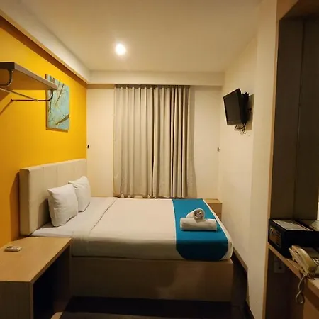 Kimono Hotel